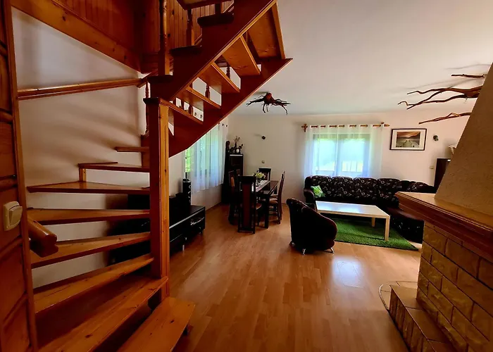 Lodge Forest House *